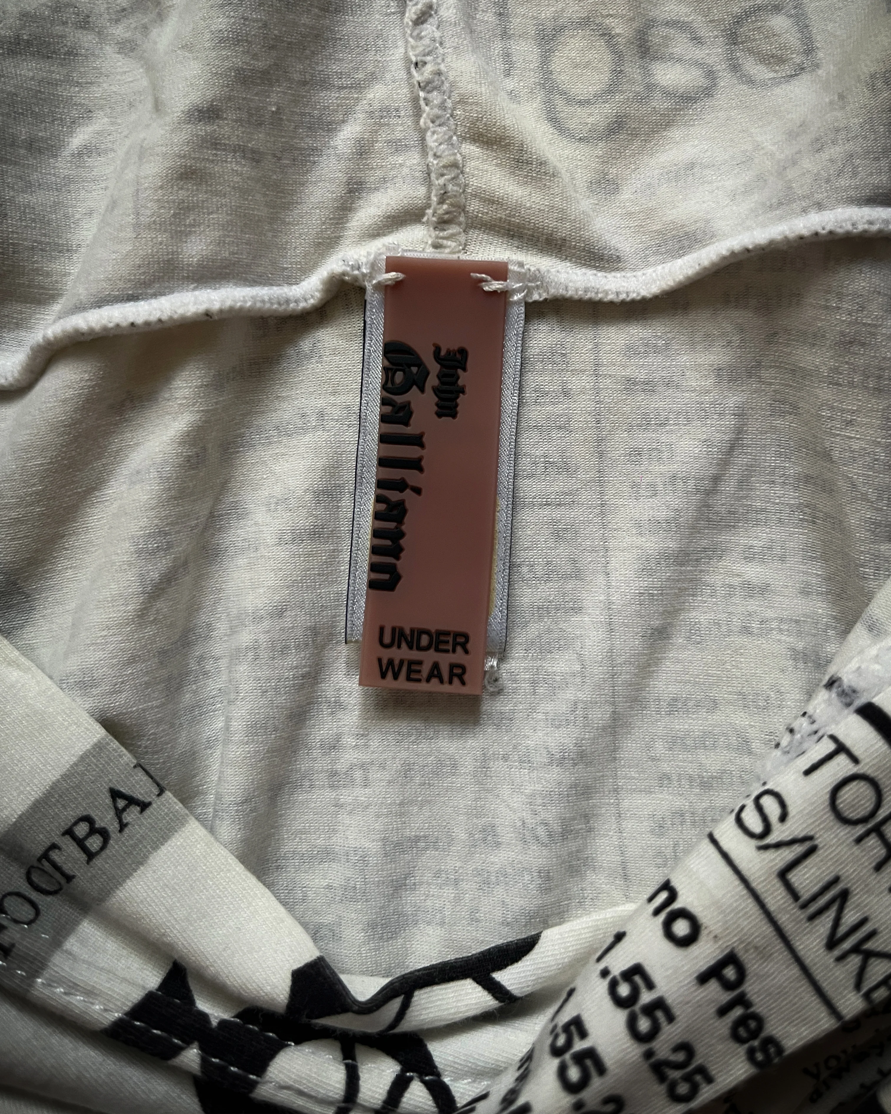 2000's JOHN GALLIANO GAZETTE NEWSPAPER HOODIE - Image 5