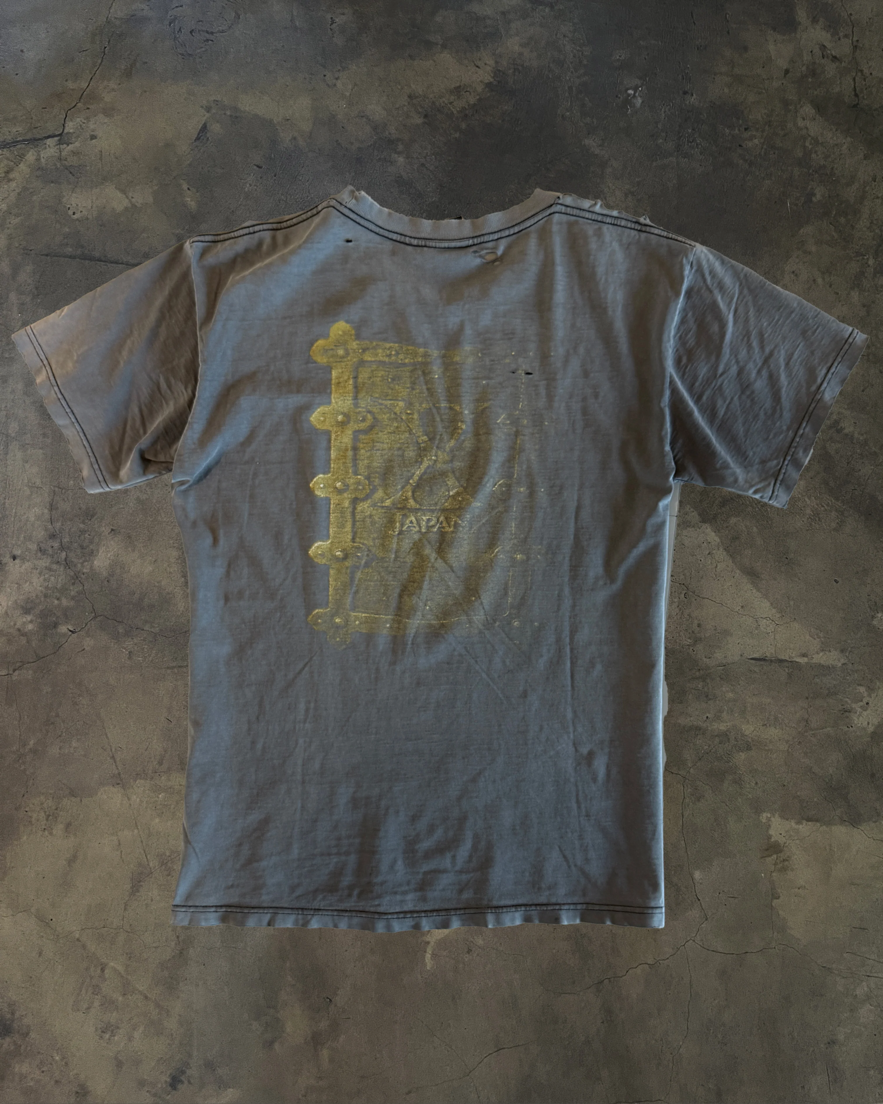 1990s FADED & DISTRESSED HIDE TEE - Image 4