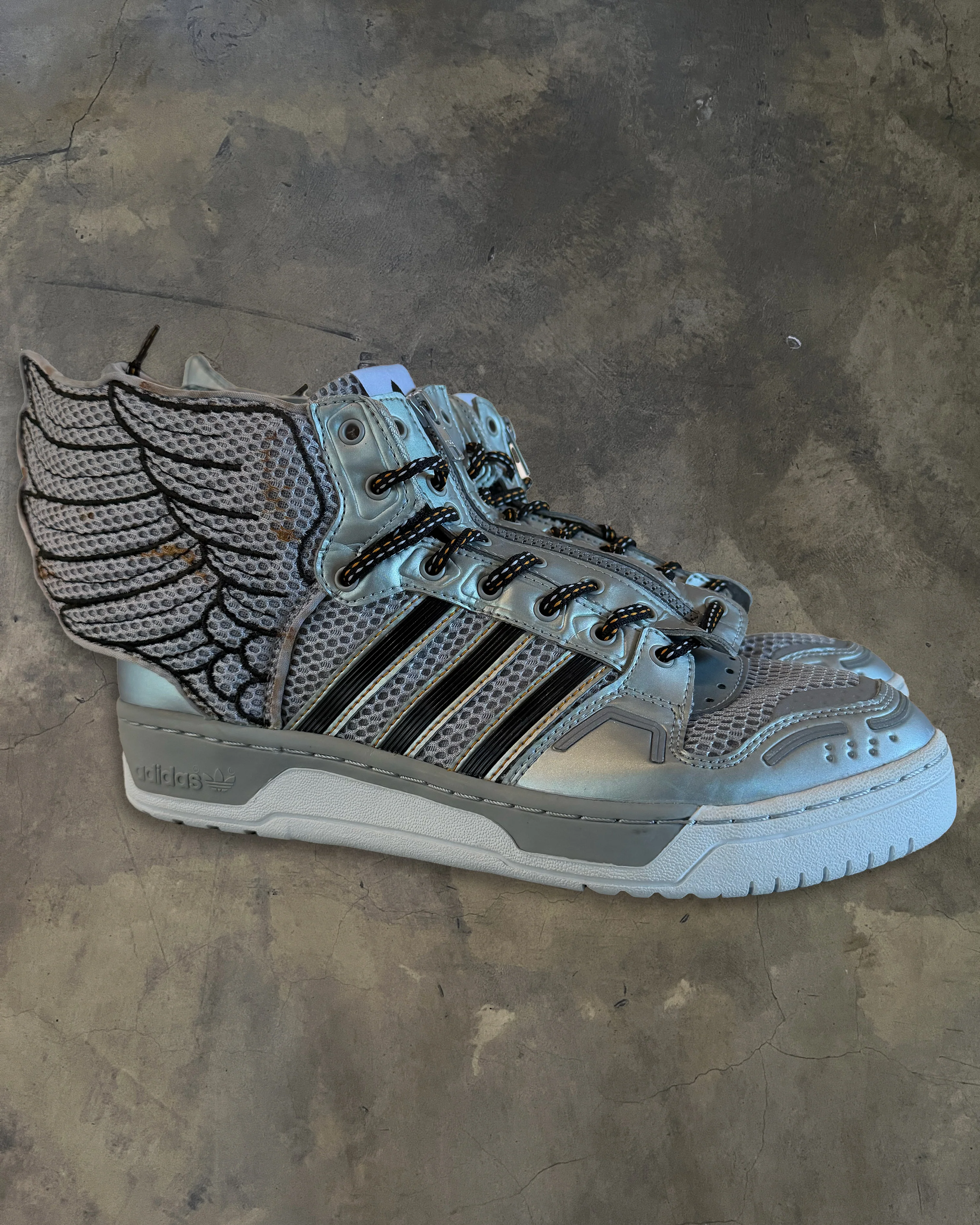 ADIDAS X JEREMY SCOTT 2.0 "METALLIC MESH" SNEAKER - Image 4