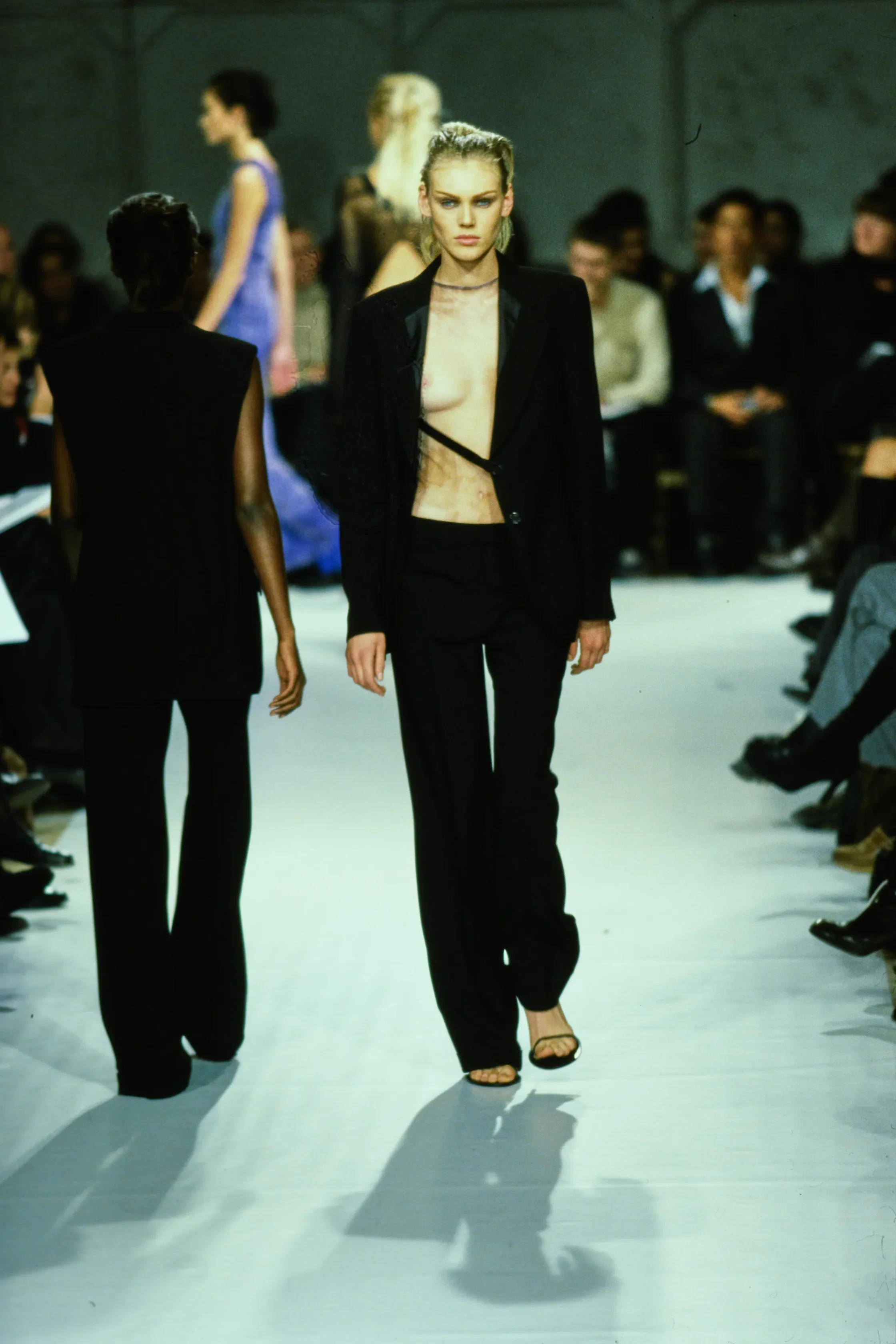 ANN DEMEULESMEESTER SS1998 RUNWAY LAPEL PAOCKET BLAZER - Image 5