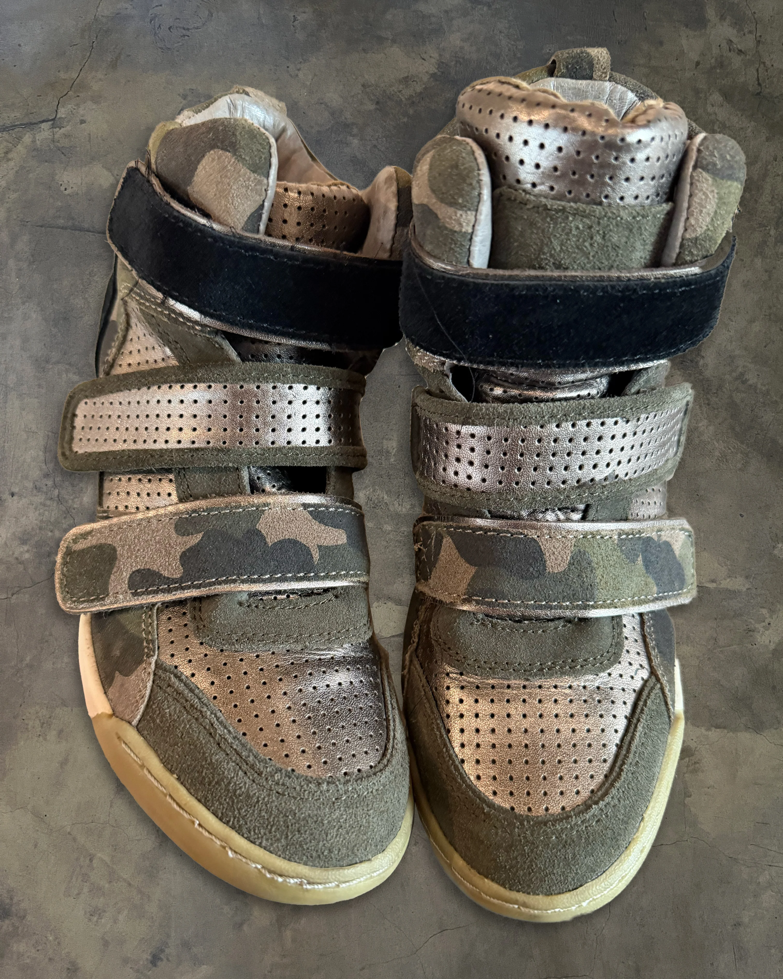 ASH CAMO WEDGES