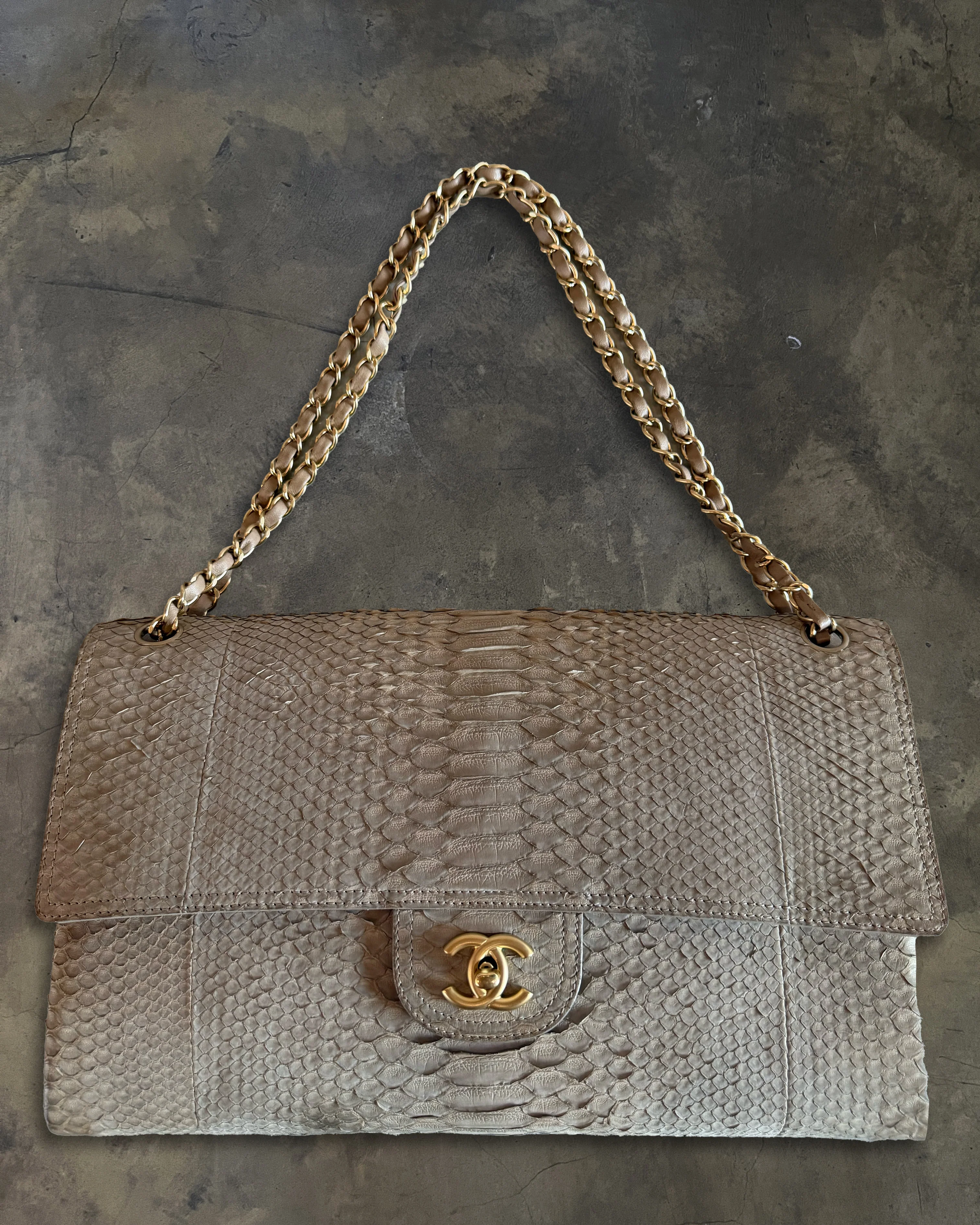 CHANEL 2010 EXOTIC PYTHON MAXI SINGLE FLAP - Image 4