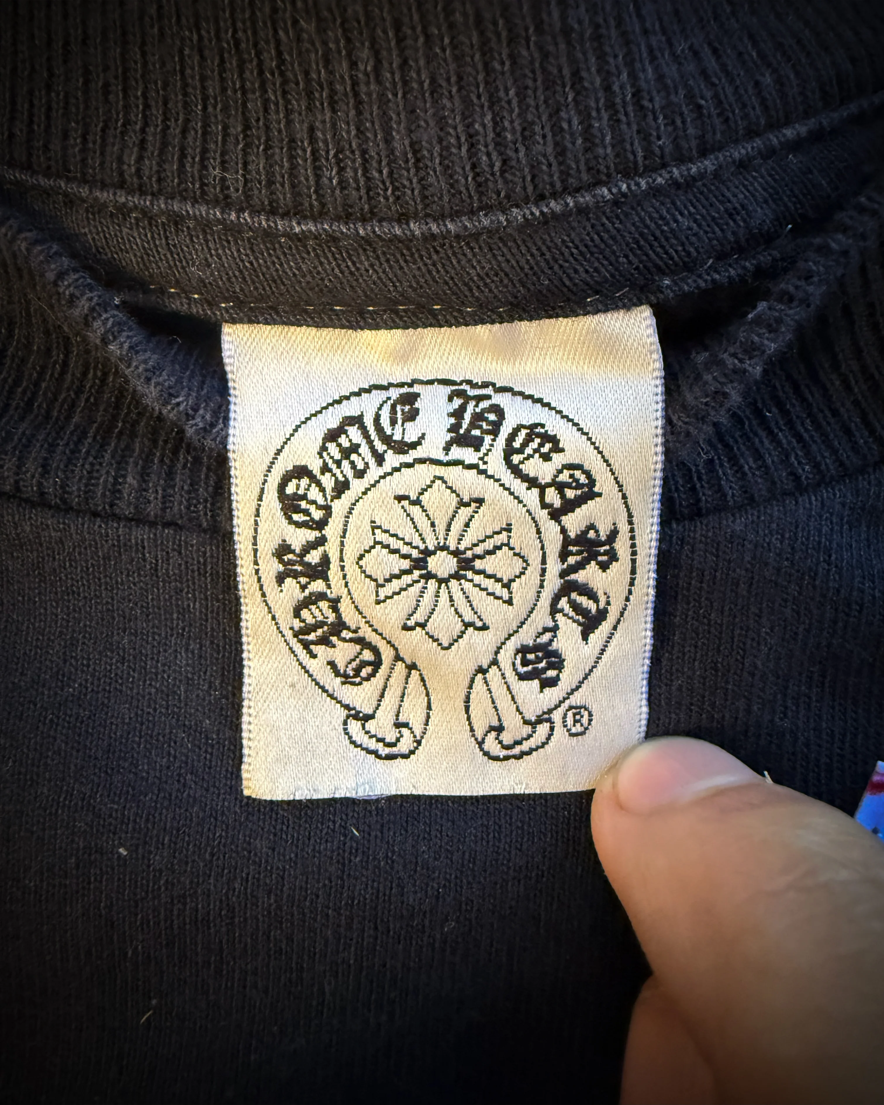 CHROME HEARTS HONG KONG LONGSLEEVE POCKET TEE - Image 6