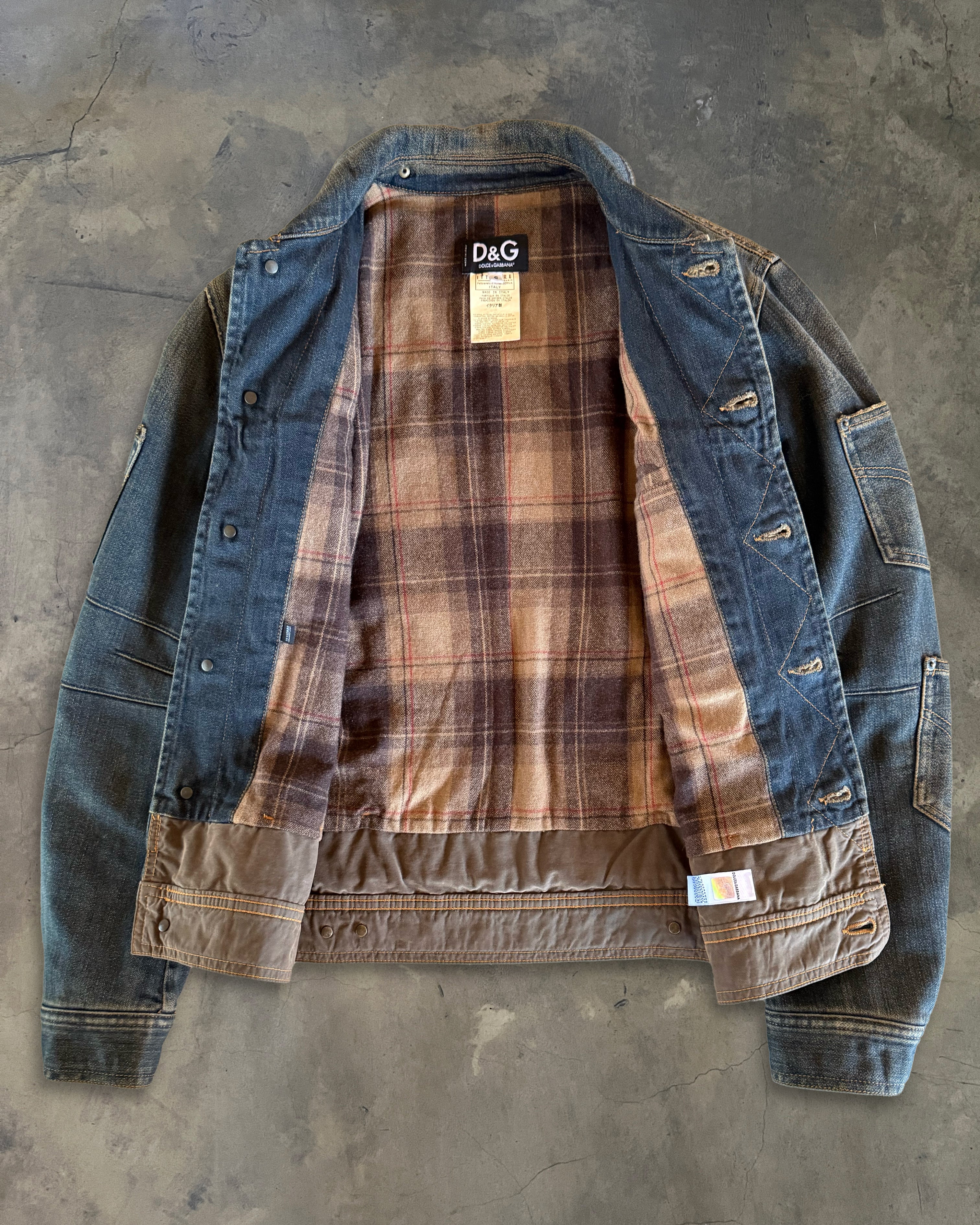 DOLCE GABBANA AW2003 HYBRID TRUCKER JACKET - Image 3