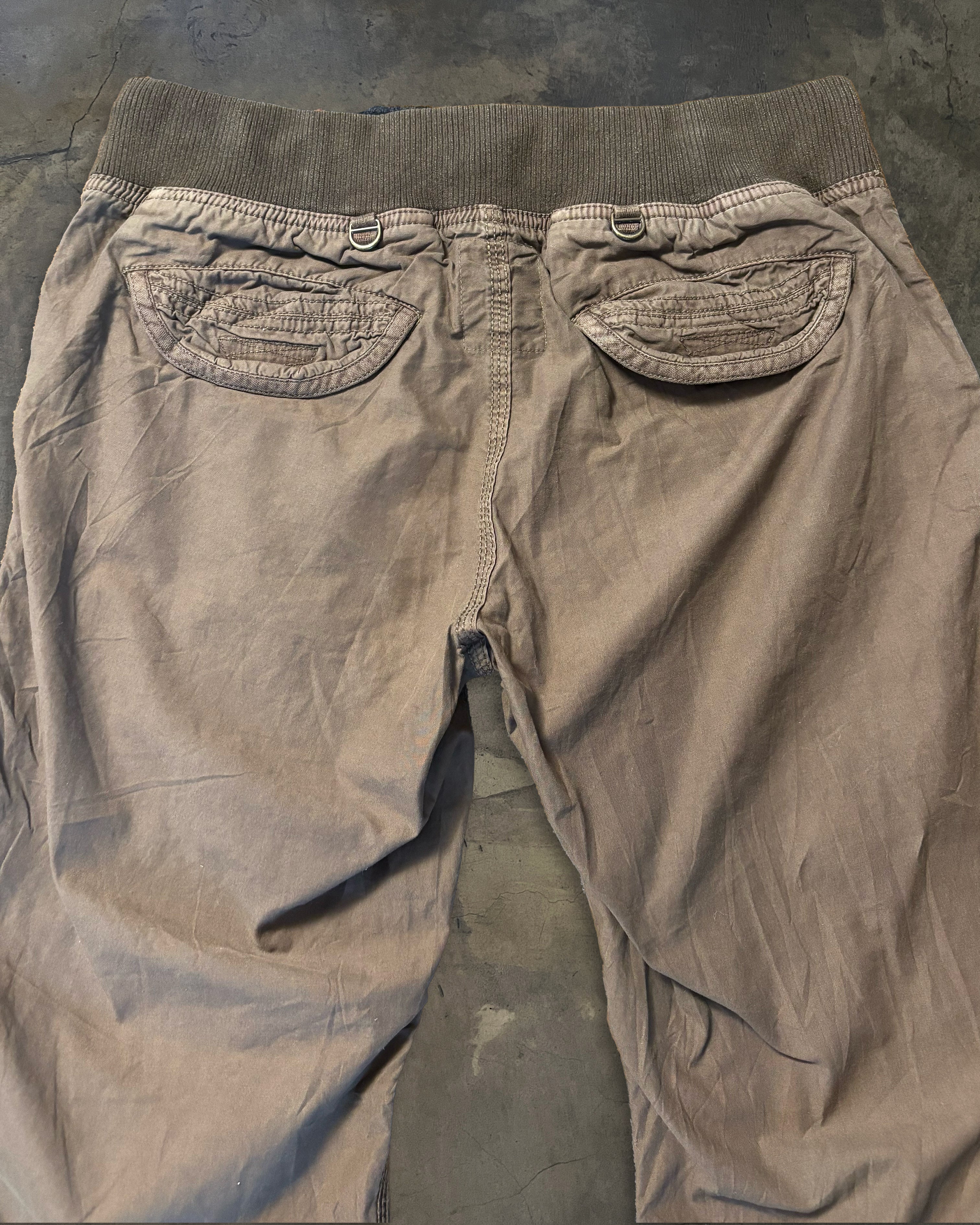 G.O.A PARACHUTE CARGO - Image 6