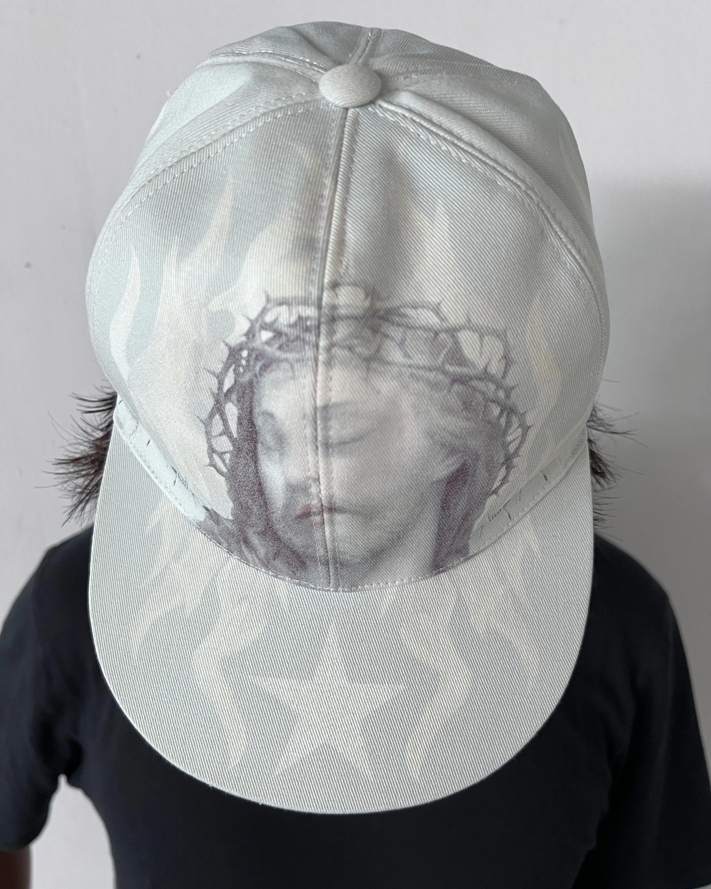 GIVENCHY SS2016 JESUS CAP - Image 5