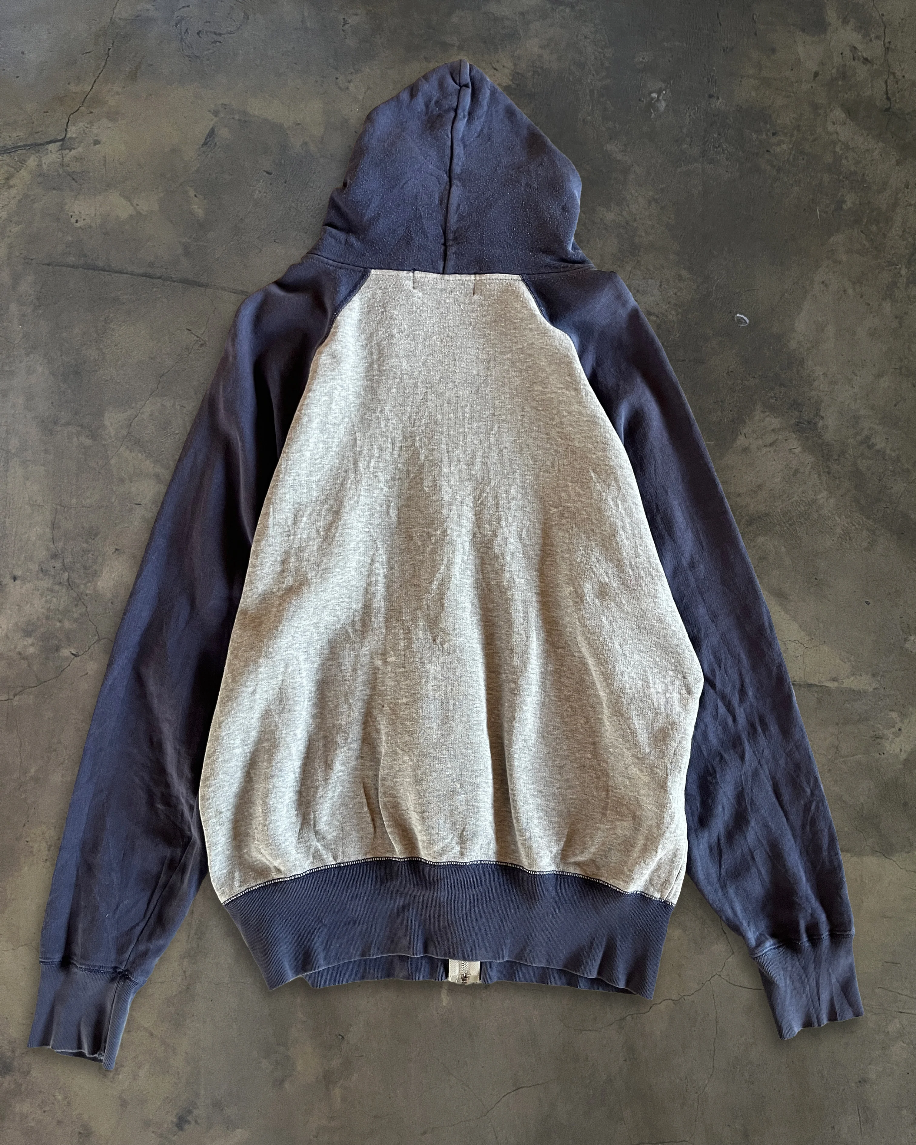 HYSTERIC GLAMOUR SPELLOUT RAGLAN HOODIE - Image 5
