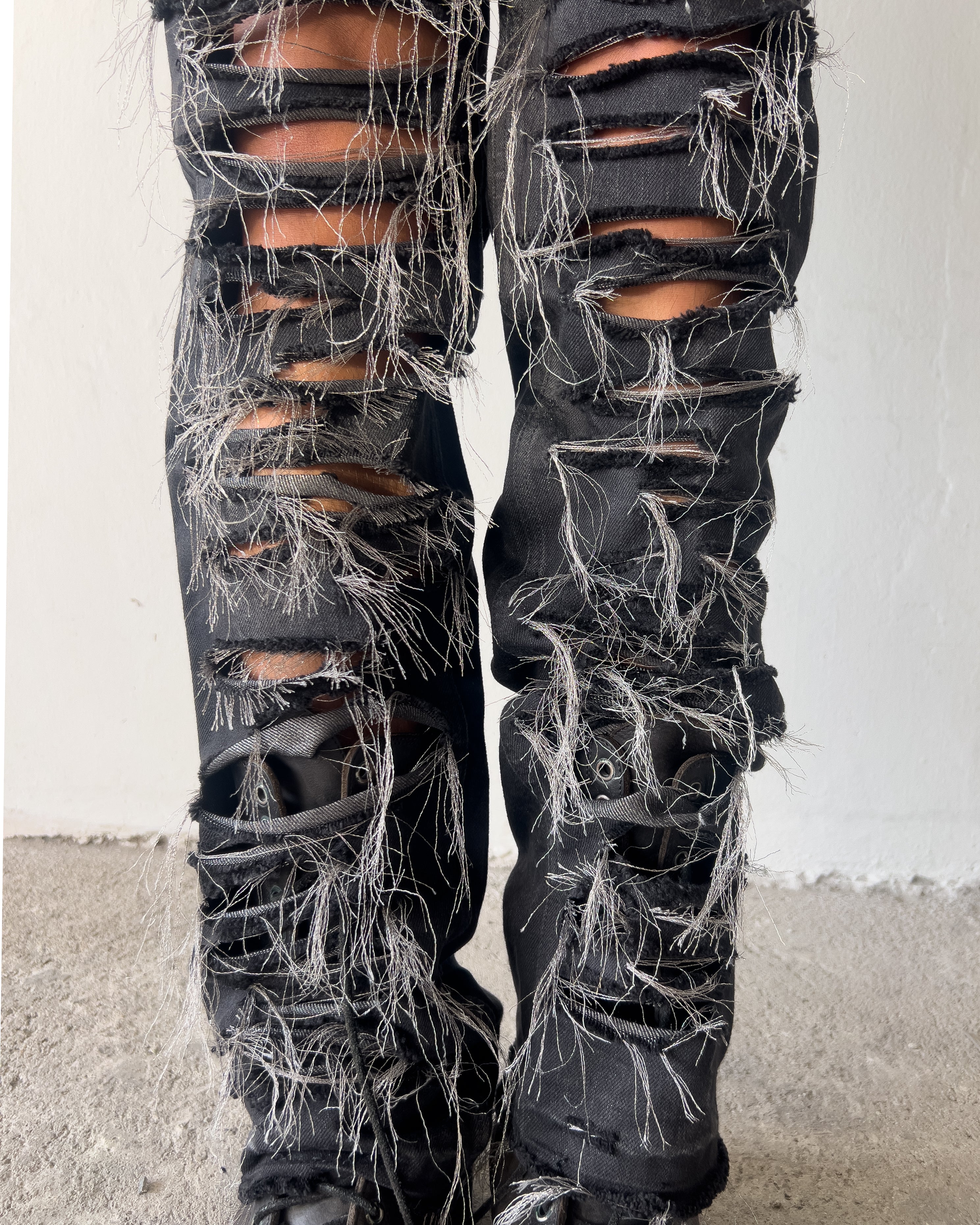 IFSIXWASNINE DISTRESSED FRAYED DENIM - Image 7
