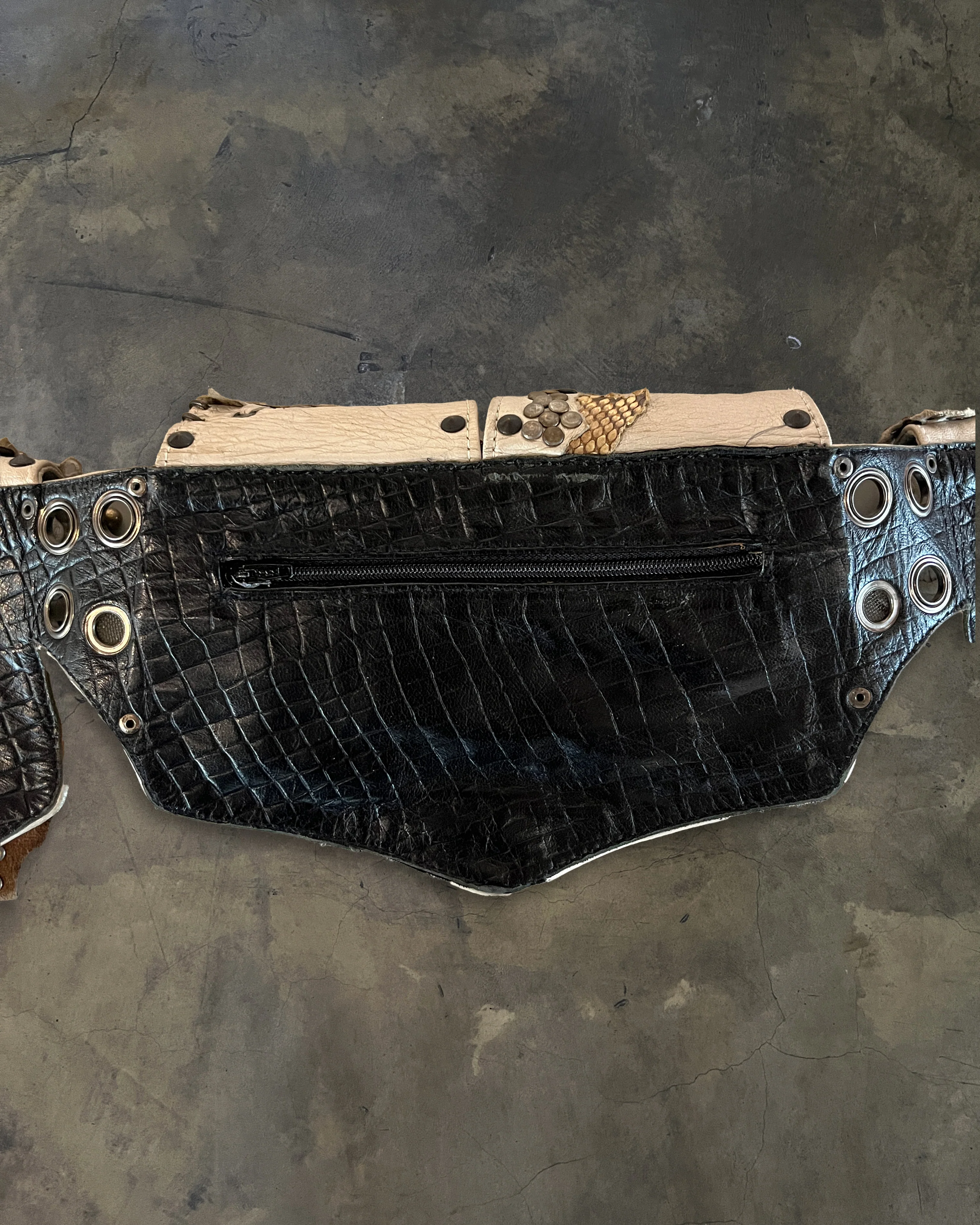 KMRii PYTHON / COWHIDE STUDDED BELT - Image 8
