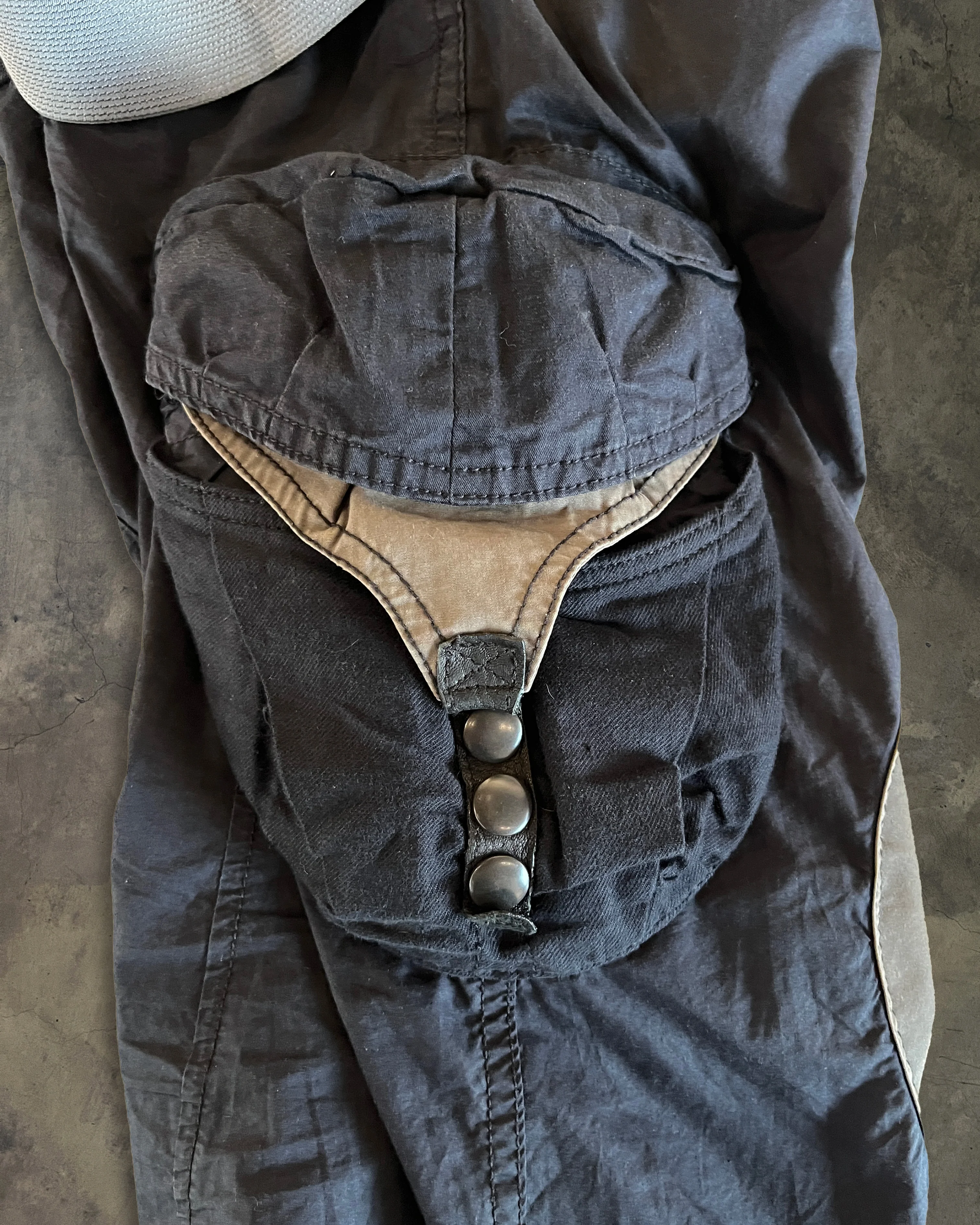 L.G.B SUSPENDER PARACHUTE CARGO - Image 5