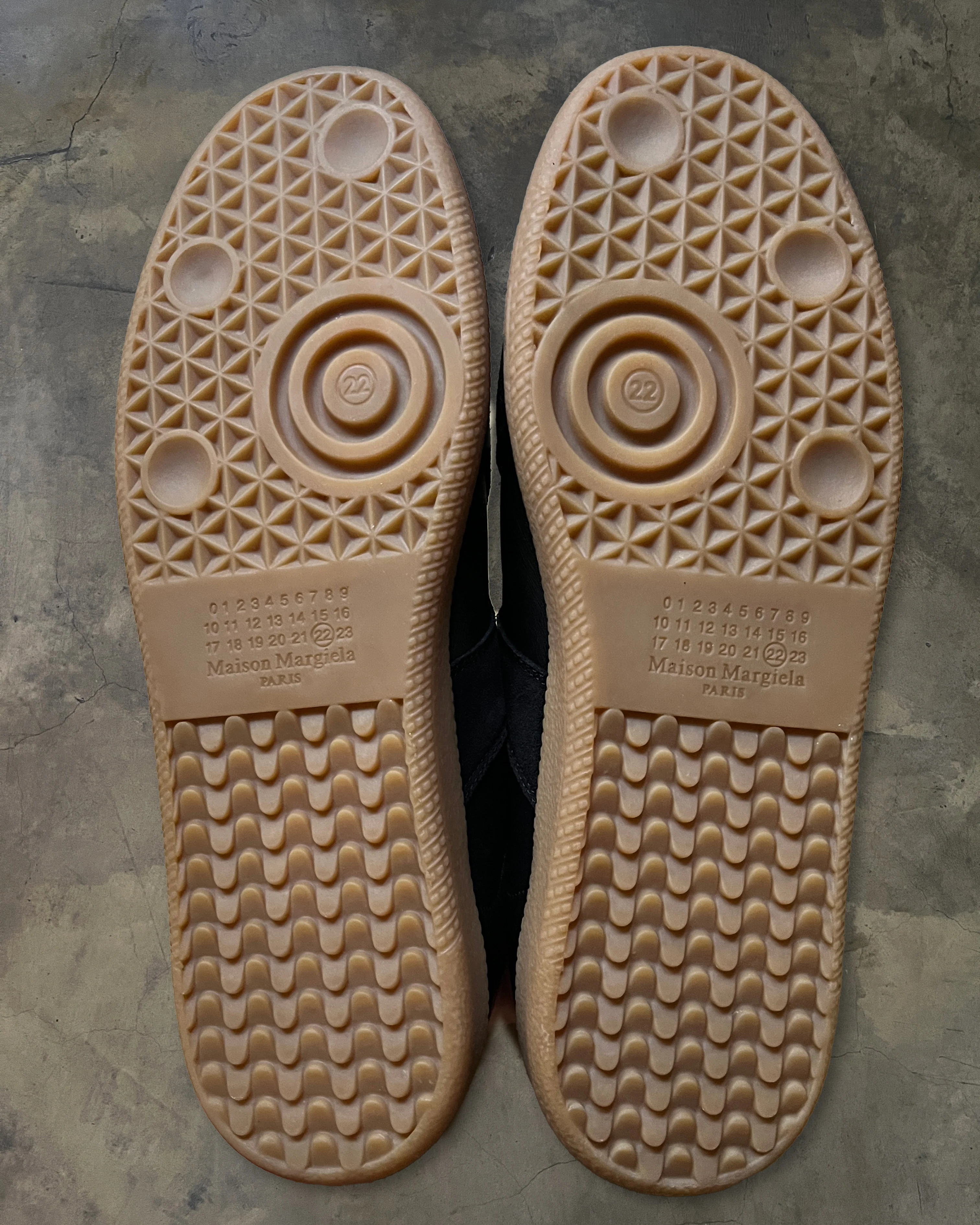 MAISON MARGIELA BLACK / GUM SOLE GAT 41 - Image 7