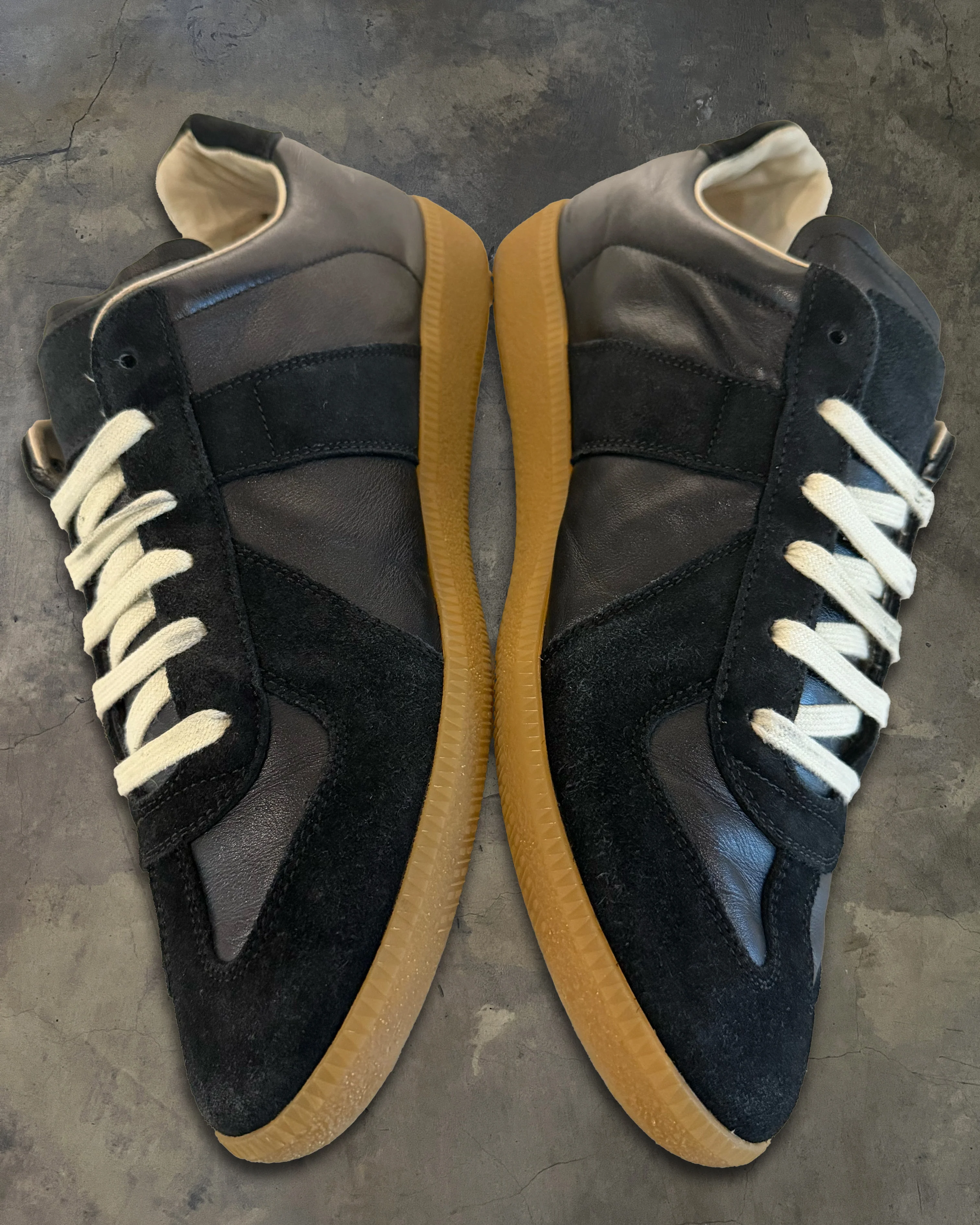 MAISON MARGIELA BLACK GAT 42 - Image 3