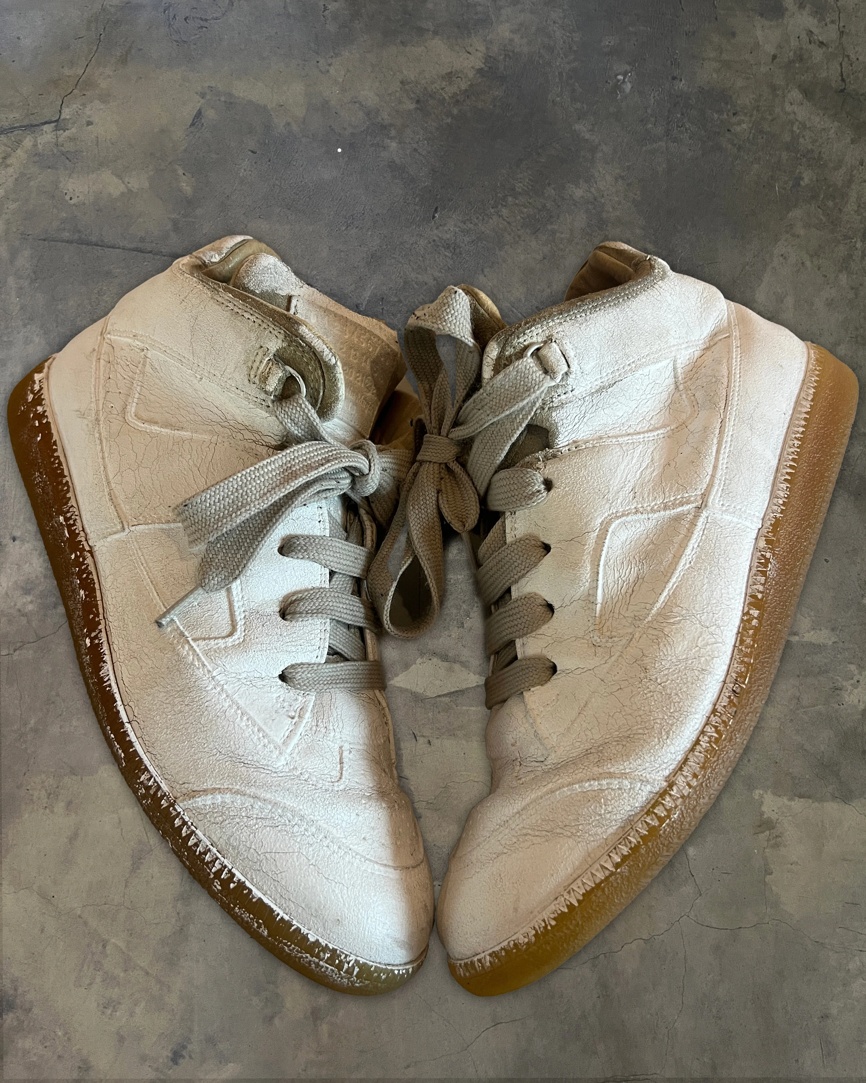 MAISON MARTIN MARGIELA CRACKED PAINT MID TOP SNEAKER - Image 3