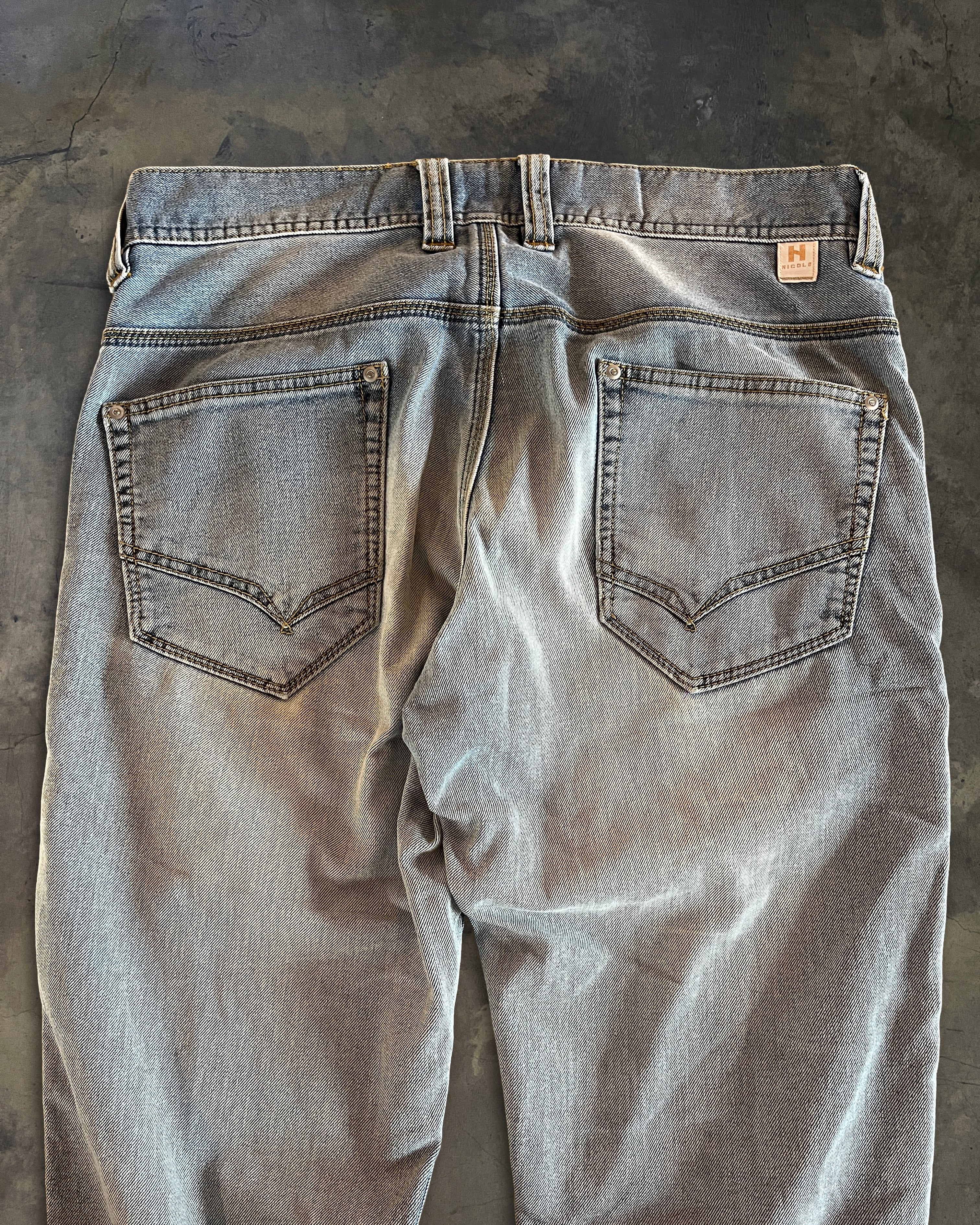 NICOLE CLUB LIGHT WASH DENIM - Image 5