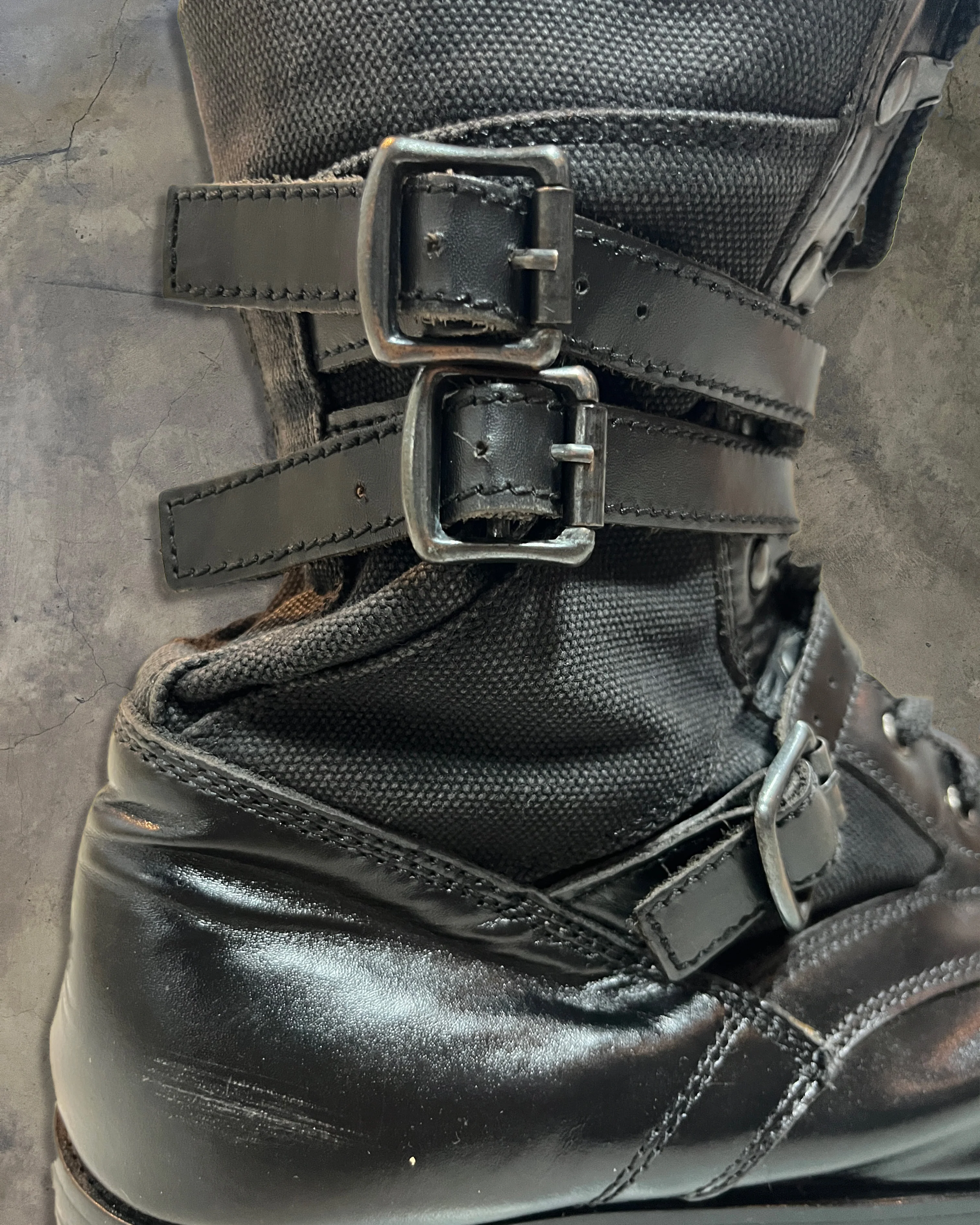 NUMBER NINE SS2006 "WELCOME TO THE SHADOW" COMBAT BOOTS - Image 4