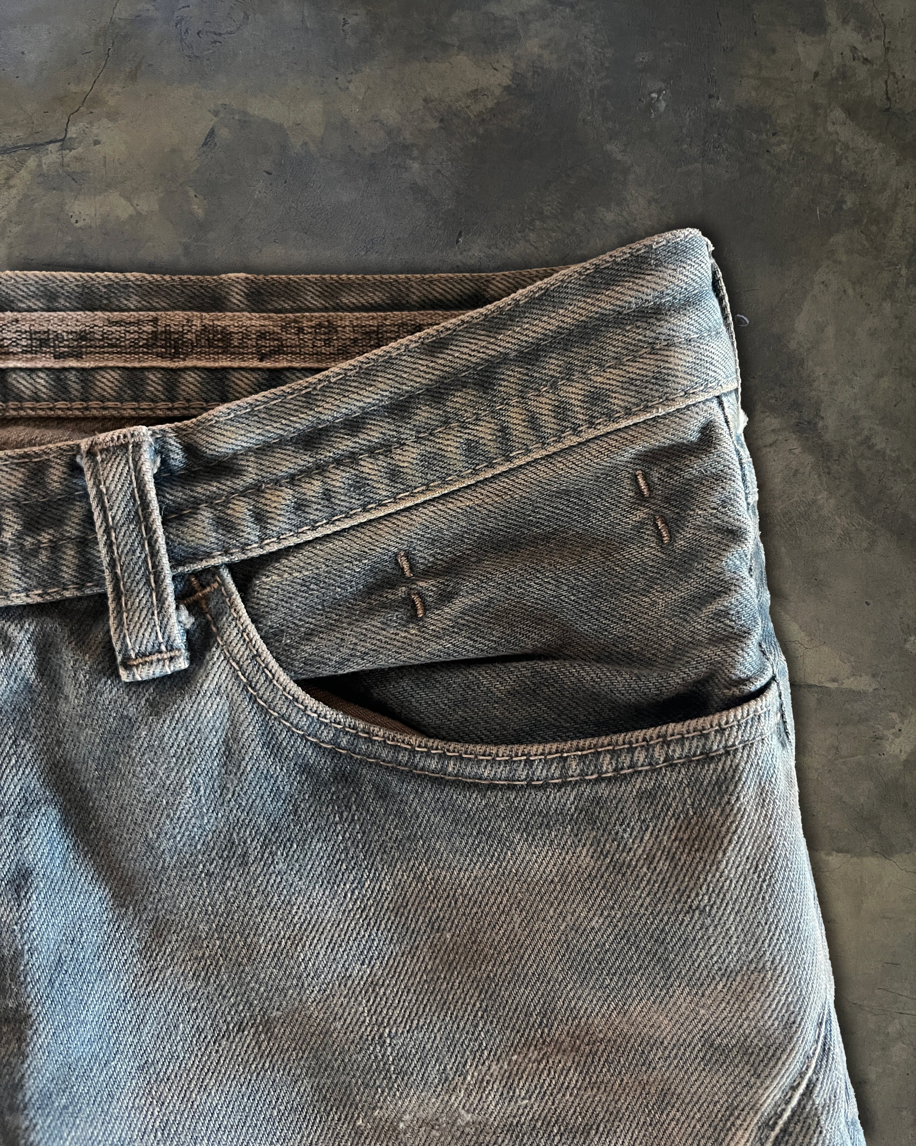 NUMBER (N)INE SS2007 "ABOUT A BOY" MUDWASH PAIN DENIM - Image 2