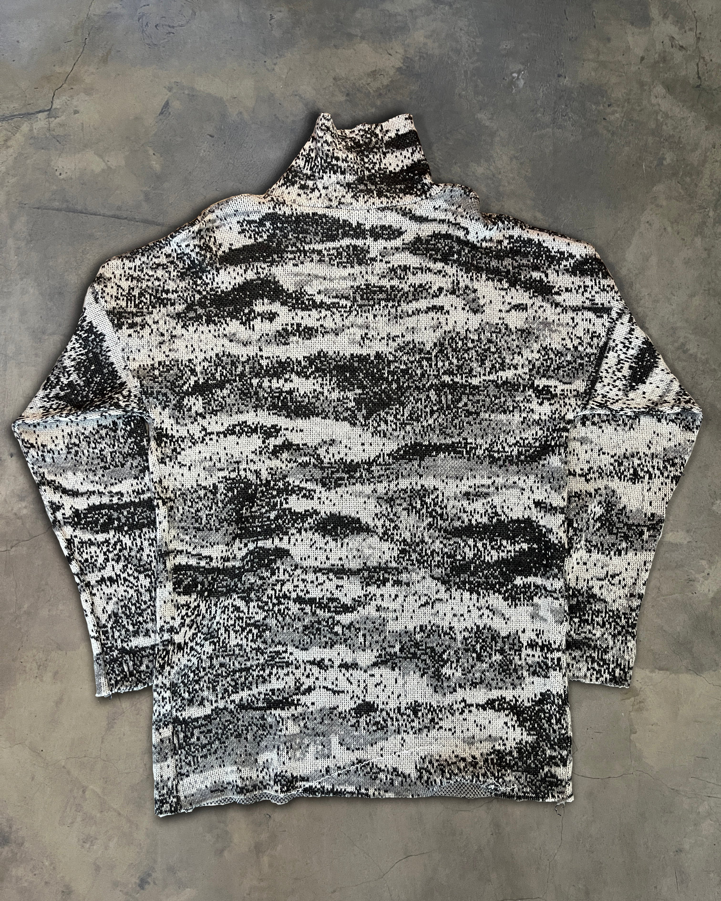 RAF SIMONS AW2002 “VIRGINIA CREEPER” OVERSIZED DIGICAMO TURTLENECK. - Image 4