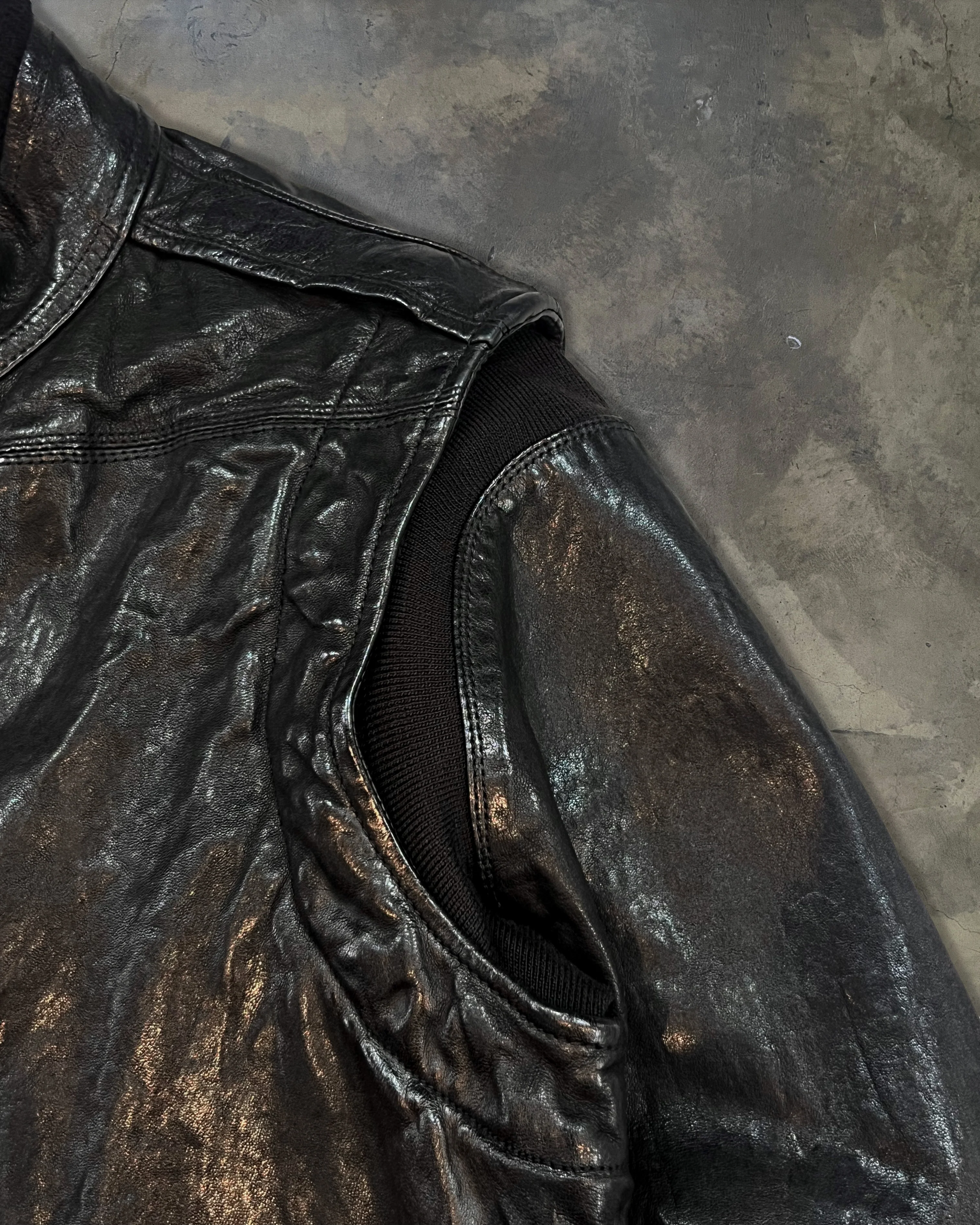 RICK OWENS FW08 "STAG" HAMMERED LAMB PILOT JACKET - Image 4