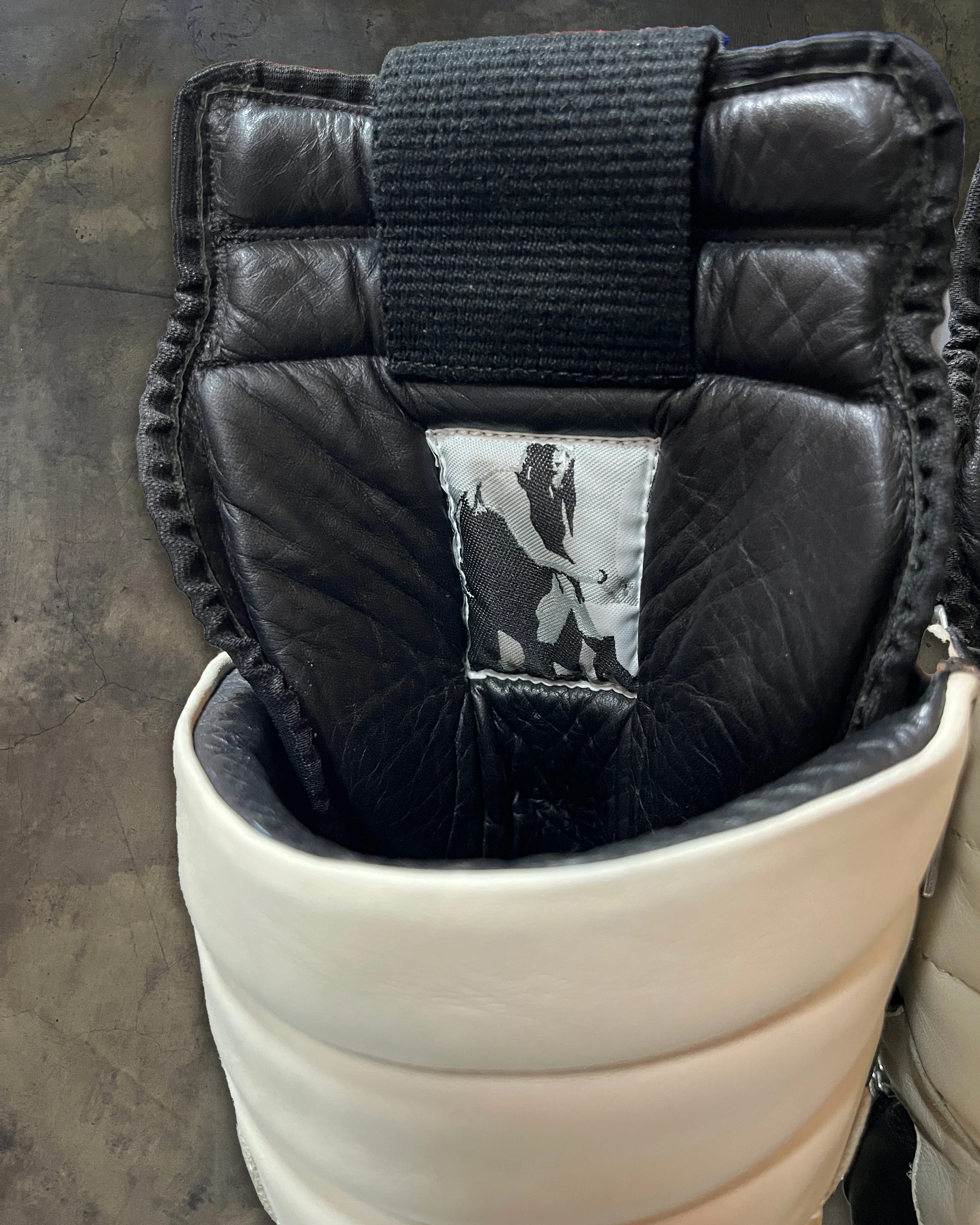 RICK OWENS HIGH TONGUE GEOBASKET 44 - Image 4