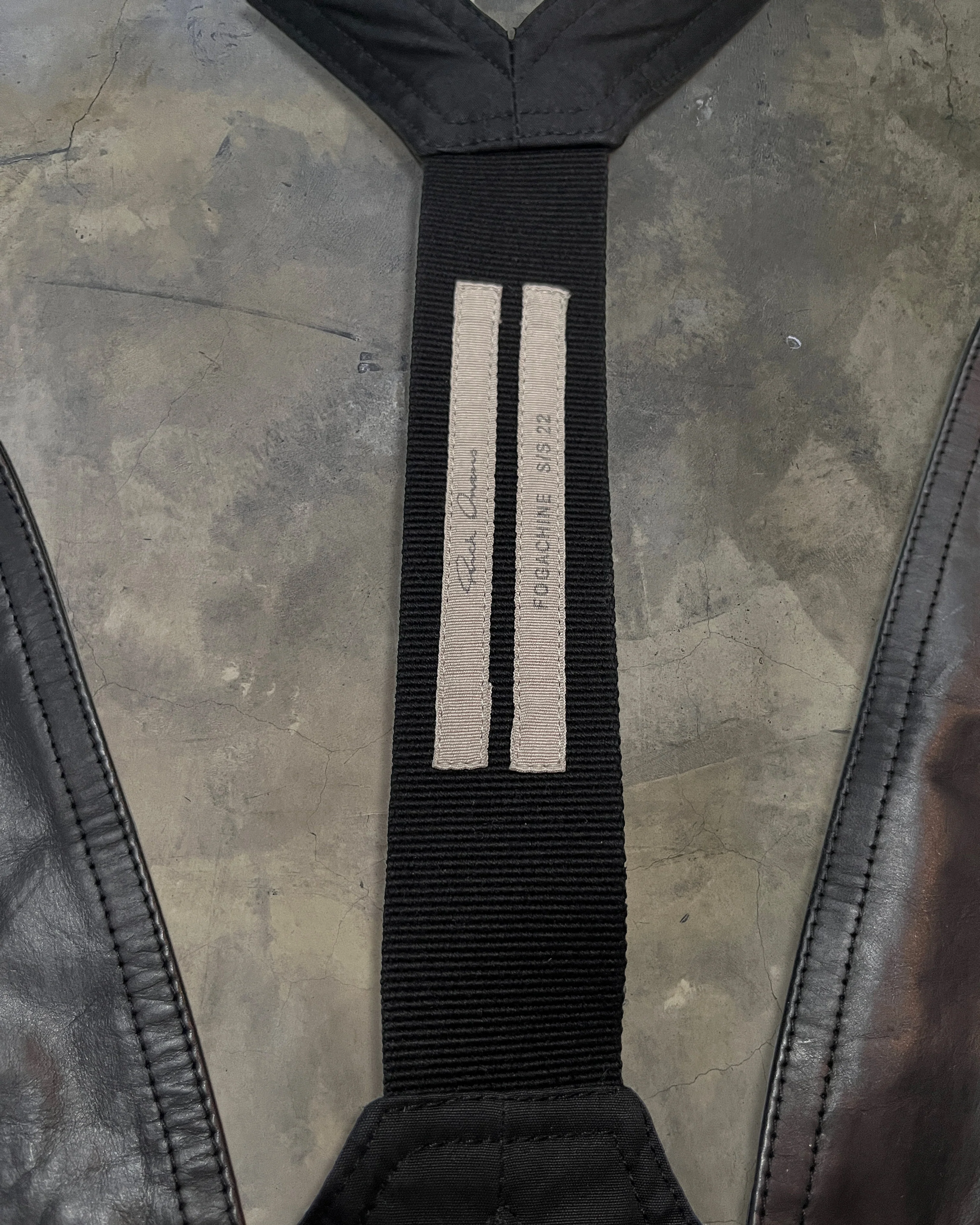 RICK OWENS SS2022 “FOGACHINE” BAUHAUS VEST - Image 4