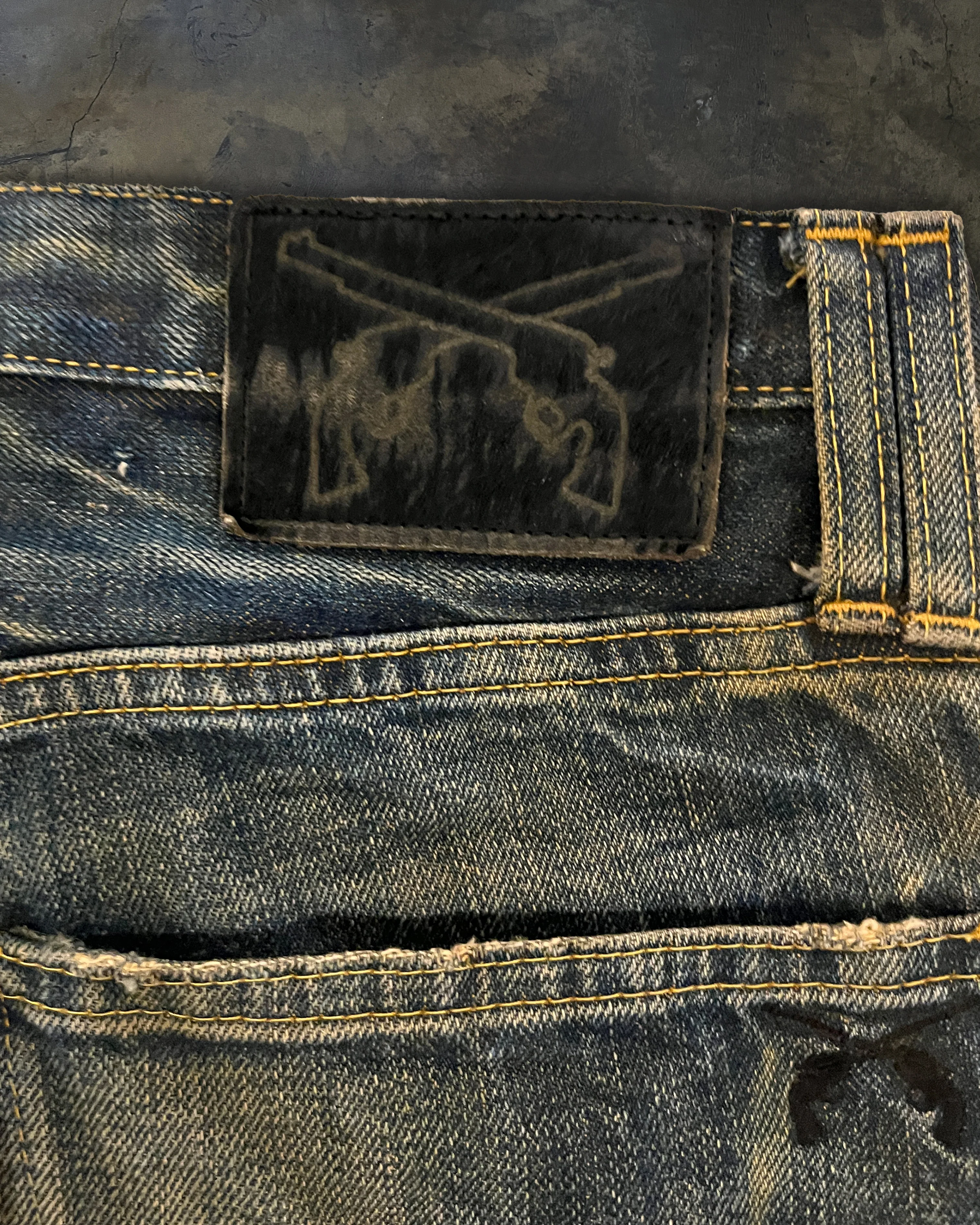 ROAR GUNS MUDWASH DENIM - Image 7