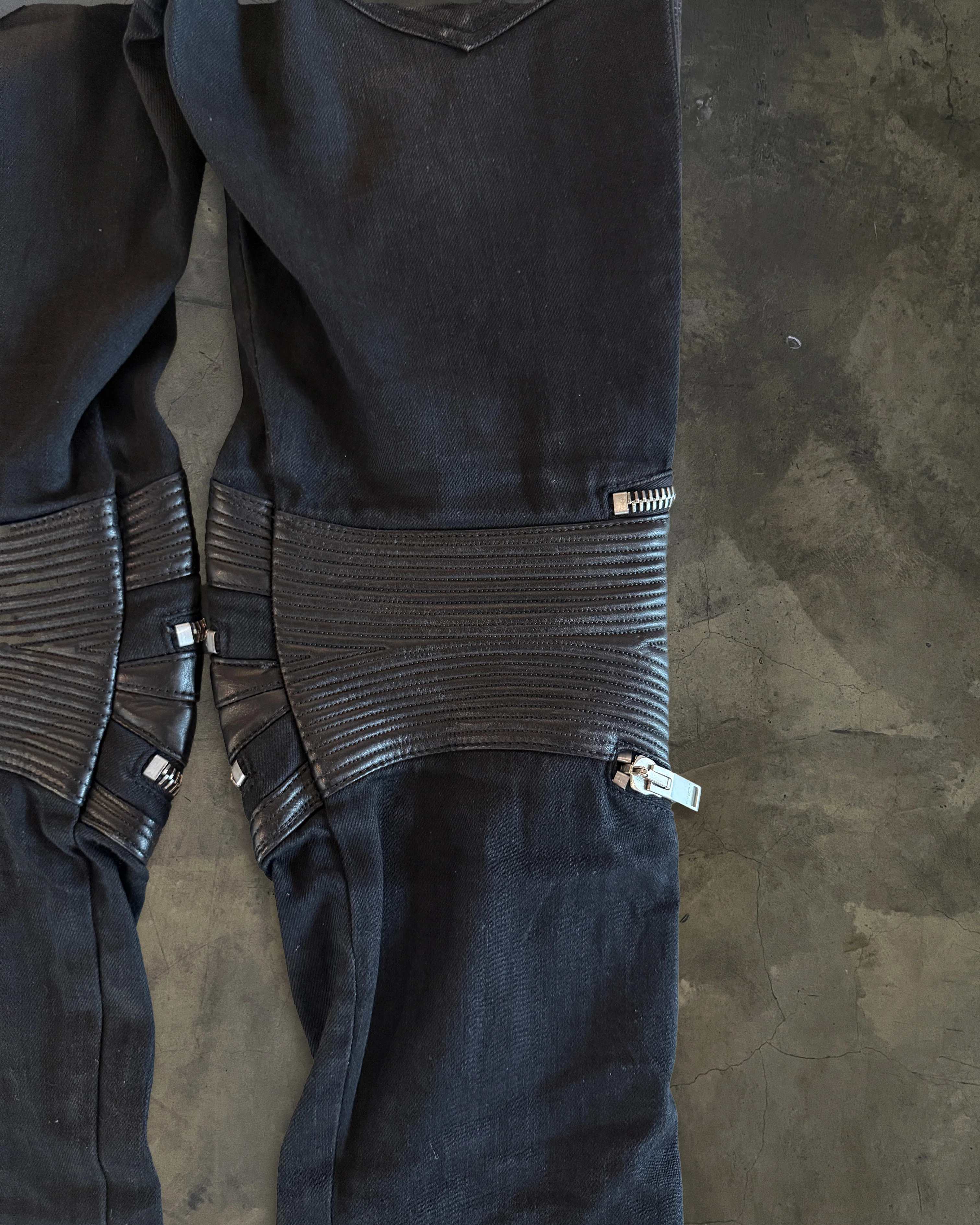SAINT LAURENT SS2014 D04 LEATHER KNEE EMBELLISHMENTS BIKER DENIM - Image 6