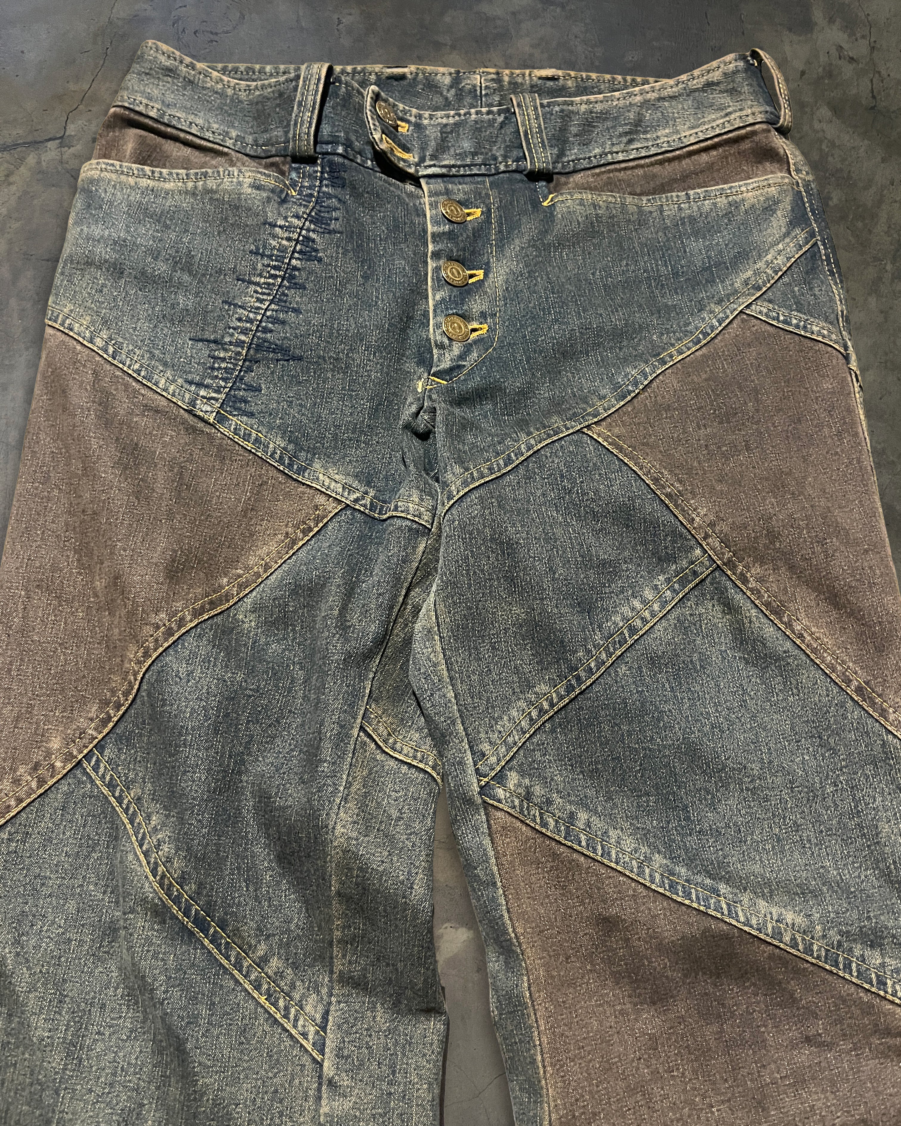 TORNADO MART COWBOY PATCHWORK FLARED JEANS - Image 2