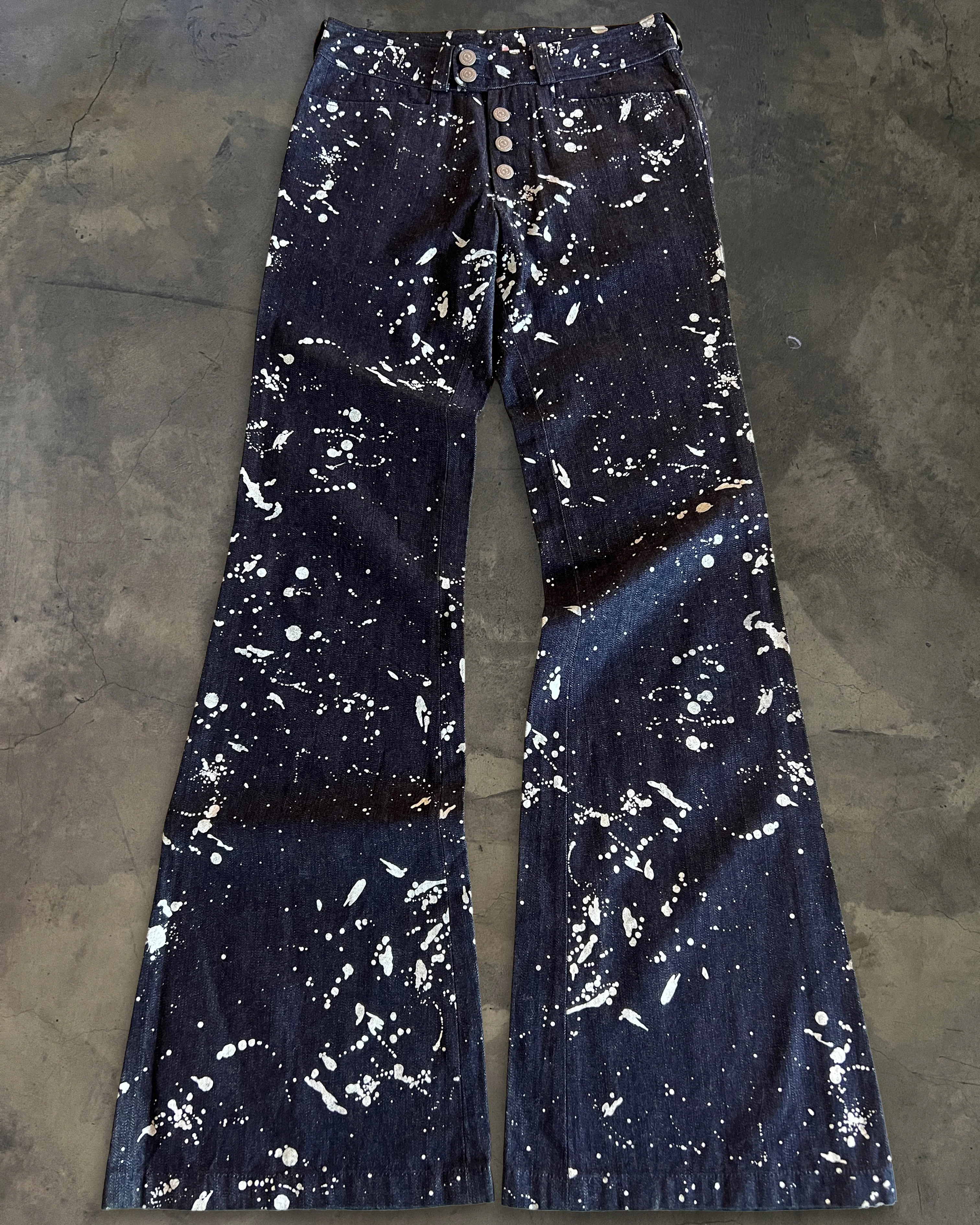 TORNADO MART SPLATTER BLEACH FLARED DENIM