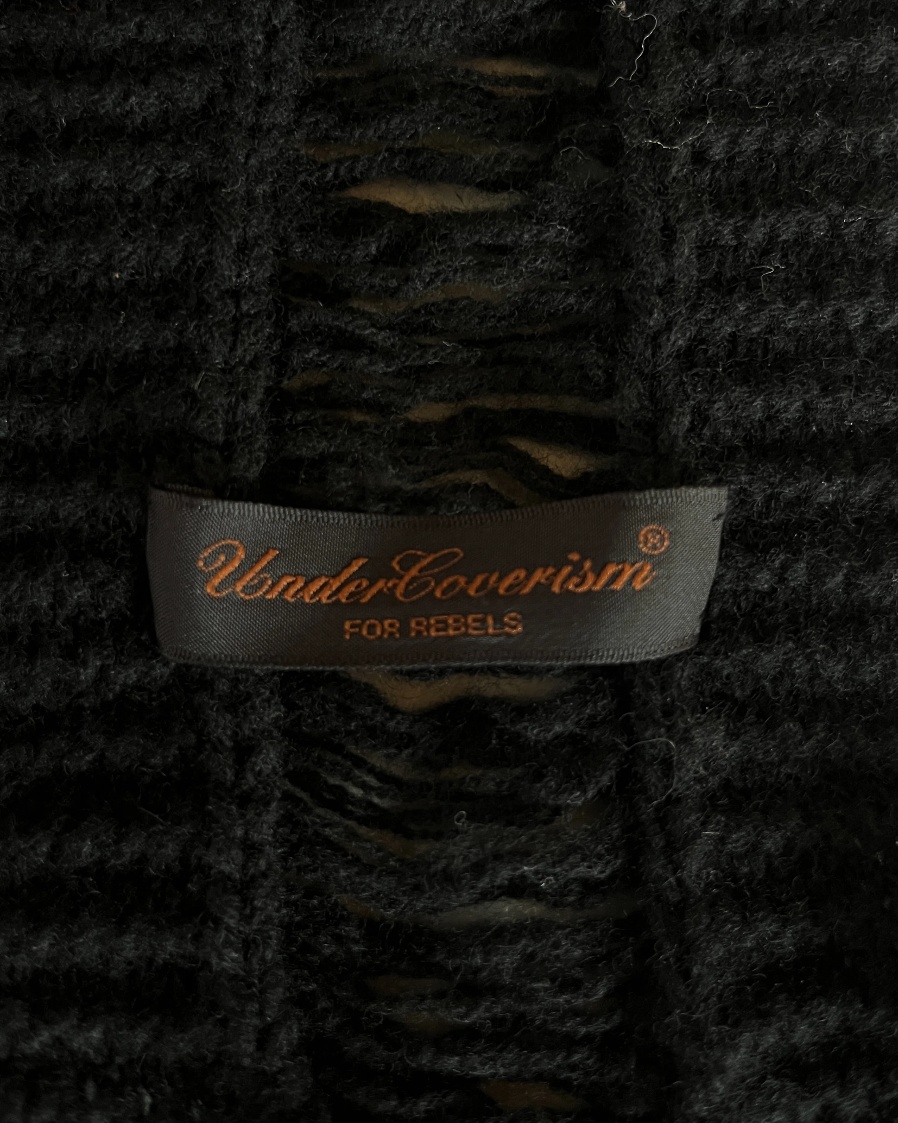 UNDERCOVER AW2003 "PAPERDOLL" WOOL KNIT SKULL SCARF - Image 5